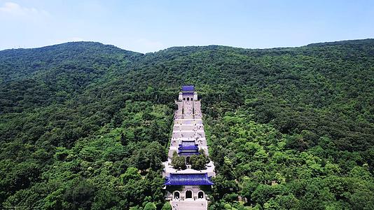 南京中山陵春景4K航拍5A景区中山祭堂紫金山景区视频的预览图