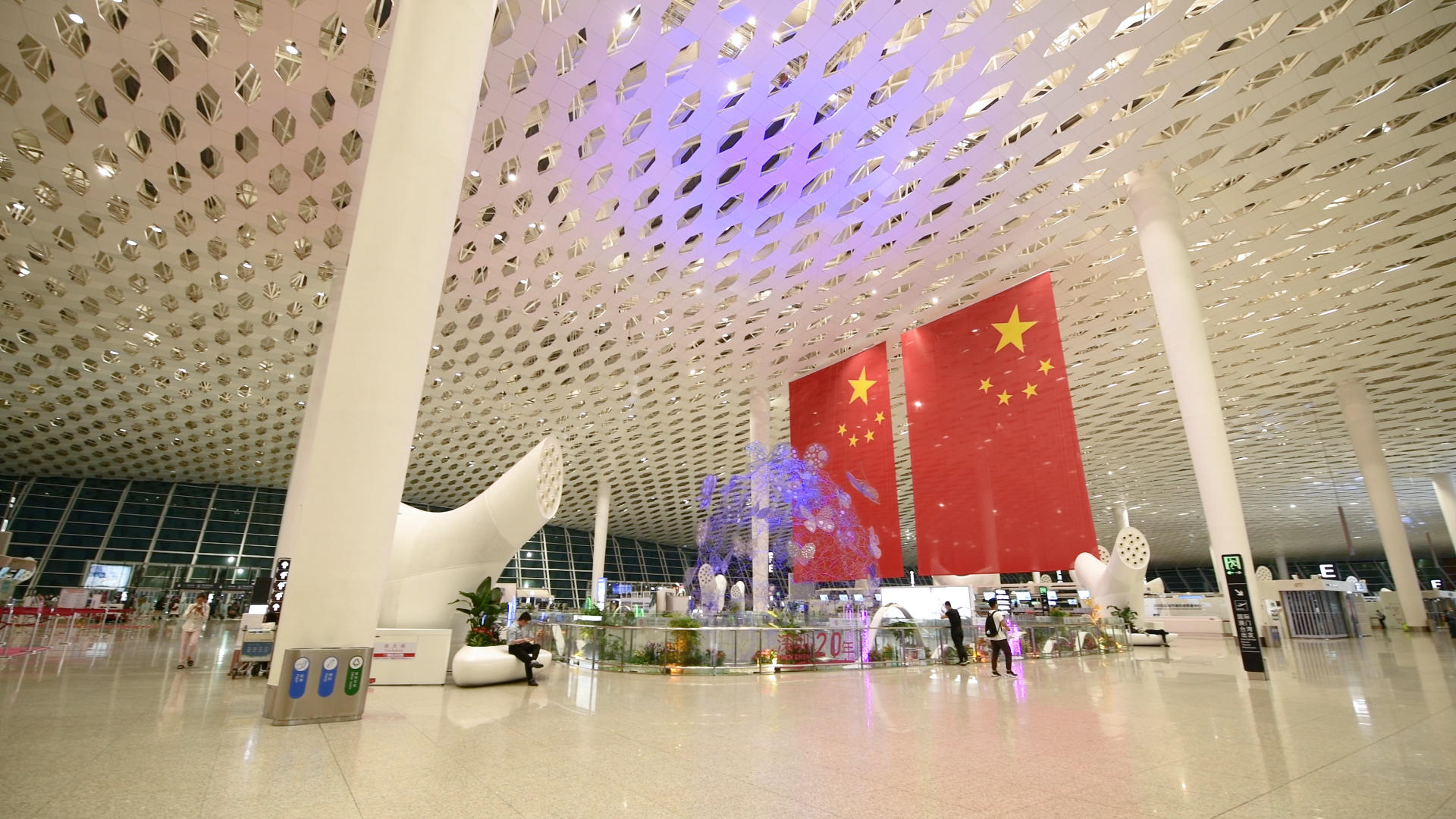 深圳宝安国际机场4K视频的预览图