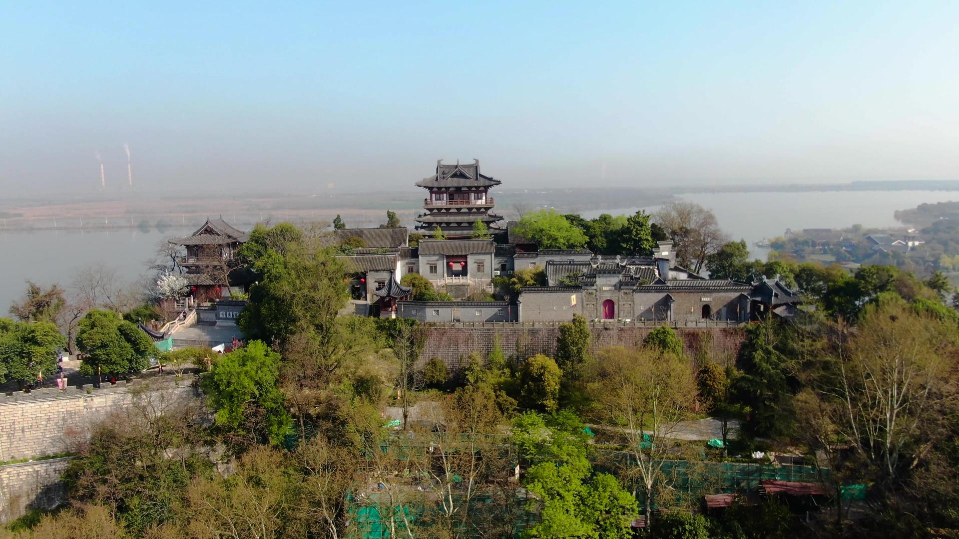 航拍5A景点北固山风景区甘露寺多景楼视频视频的预览图