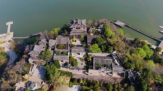 航拍5A景点镇江北固山风景区历史古建筑视频视频的预览图