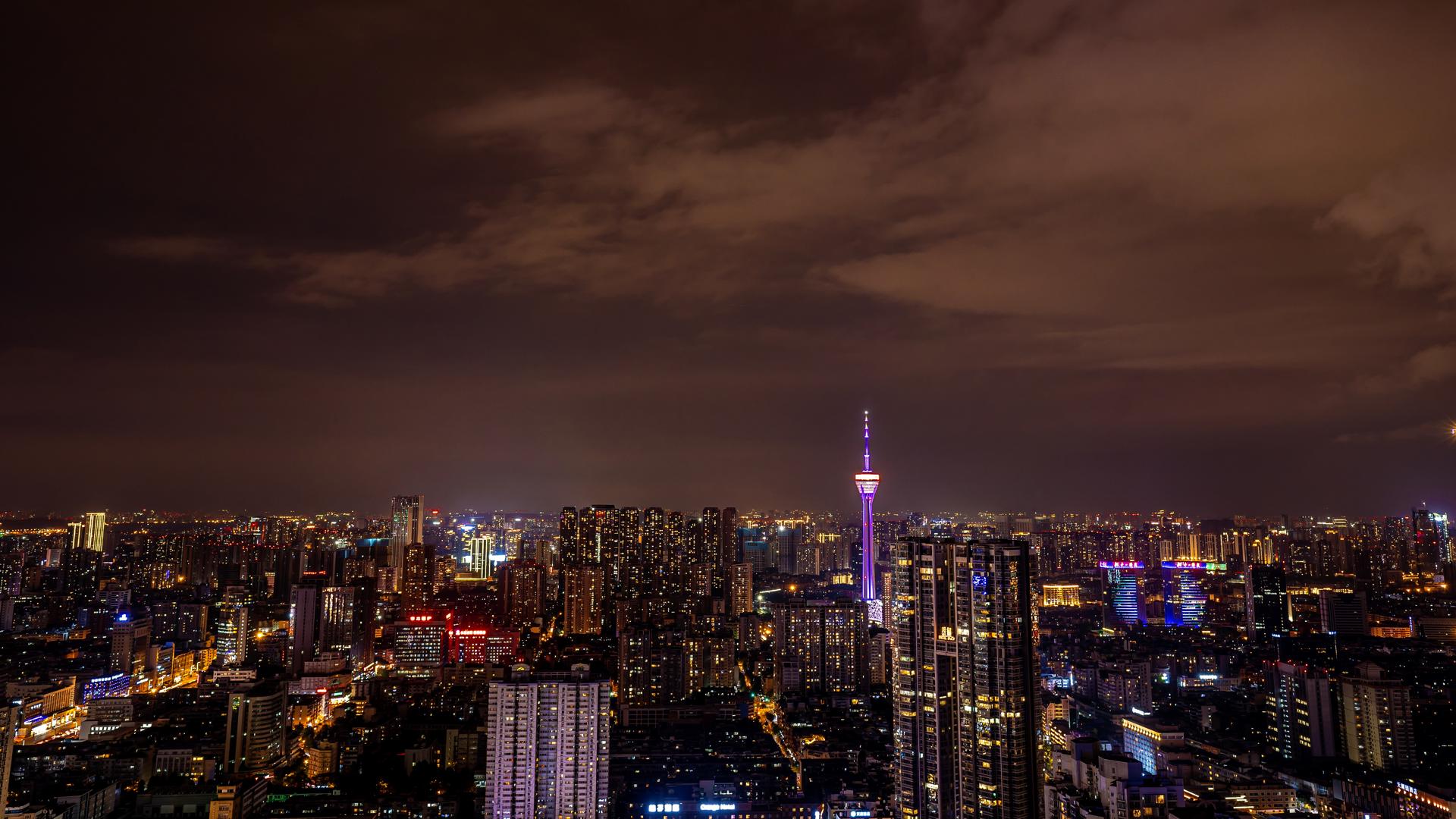 8K成都锦江区太古里商圈高机位拍摄339延时夜景视频的预览图