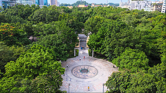 4k高清航拍广州人民公园视频的预览图