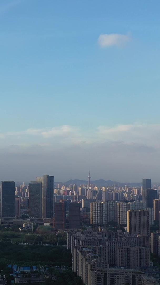 CBD南京江心洲航拍城市建筑群视频的预览图