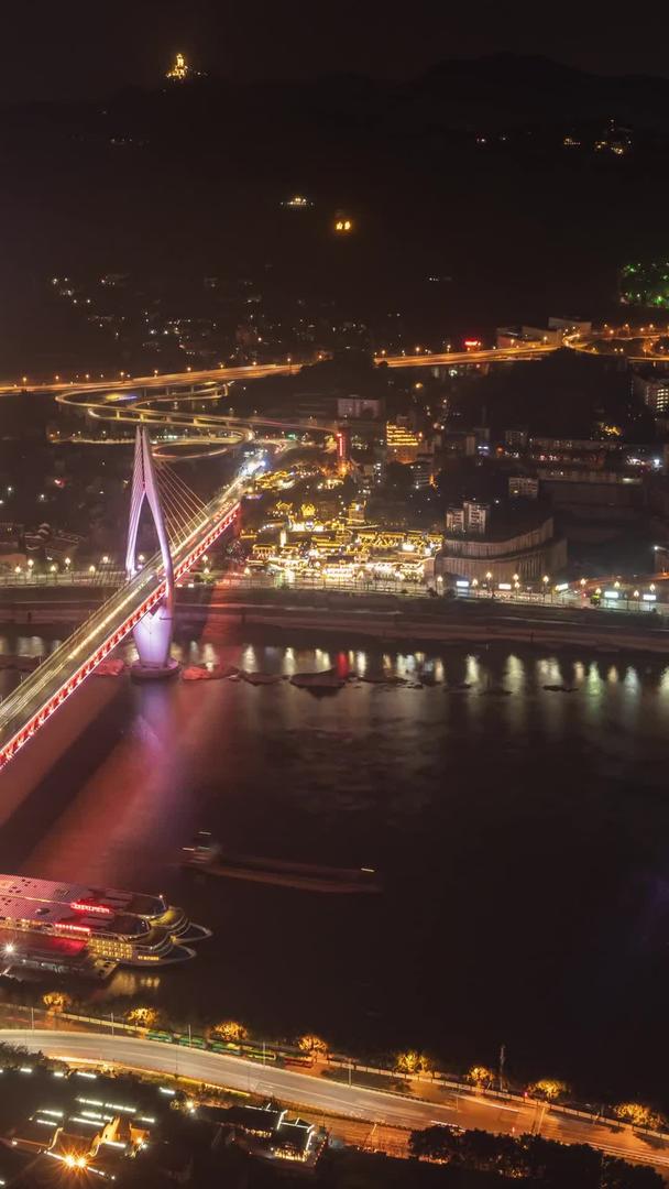 重庆南岸区南山东水门大桥内环入口夜景延迟视频的预览图