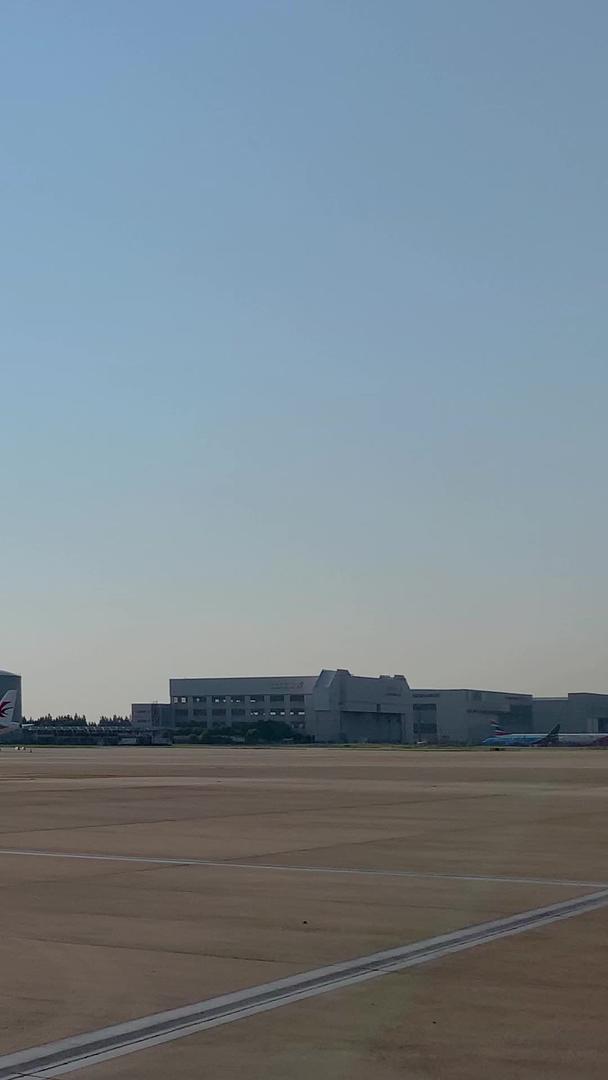 浦东机场停机坪实拍实拍集合视频的预览图