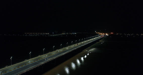 渭河大桥4K航拍原始素材视频的预览图