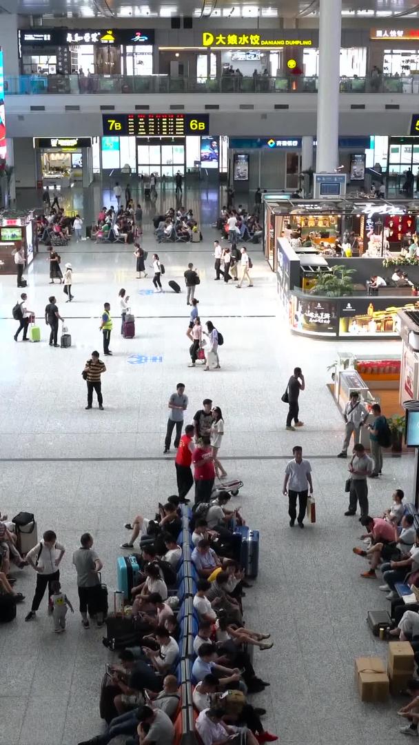 推迟济南高铁站视频的预览图