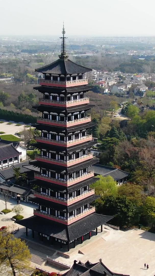 扬州著名旅游景点大明寺佛塔视频视频的预览图
