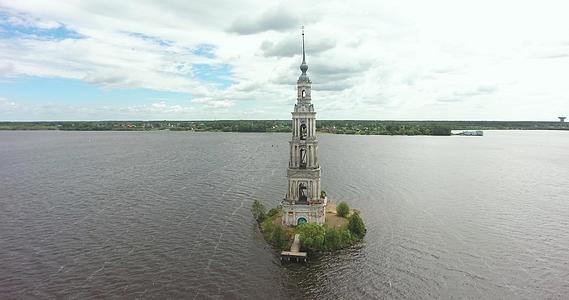 钟楼的圣尼可拉斯教堂俄罗斯航空公司卡利亚津视频的预览图