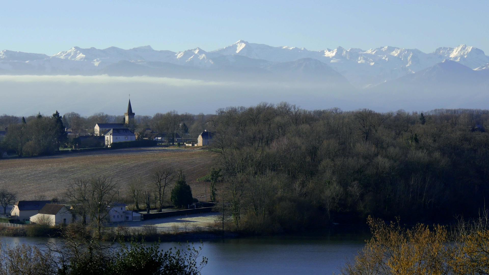 比利牛斯亚特兰地山脉法国视频的预览图