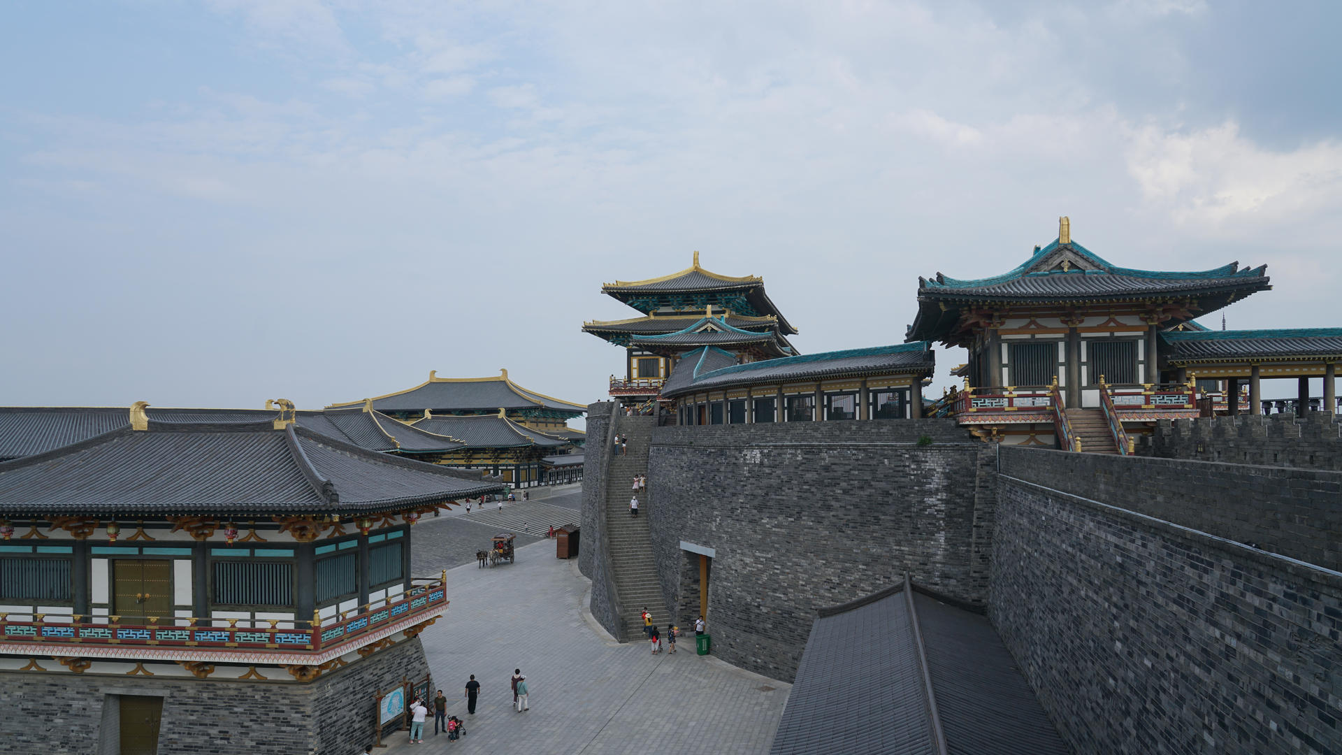 8k素材延时摄影航拍中国唐城古建筑群视频的预览图
