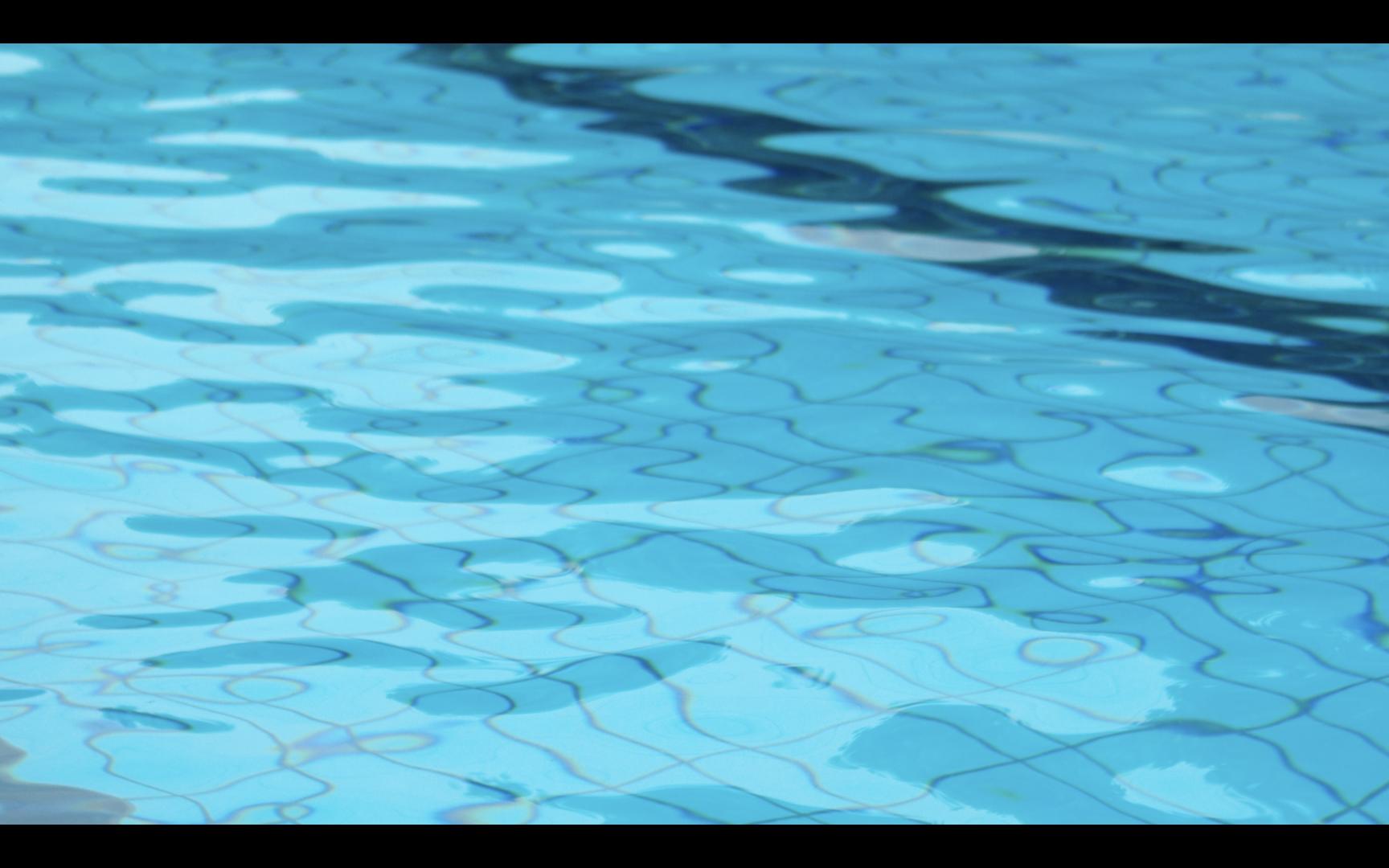 夏日泳池视频的预览图