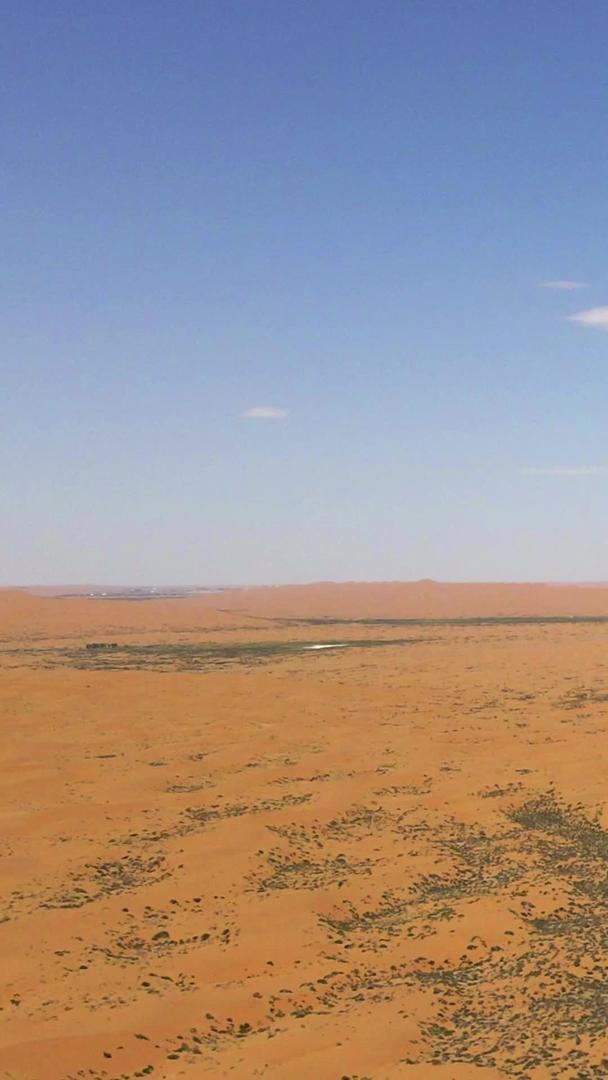腾格里沙漠航拍视频的预览图