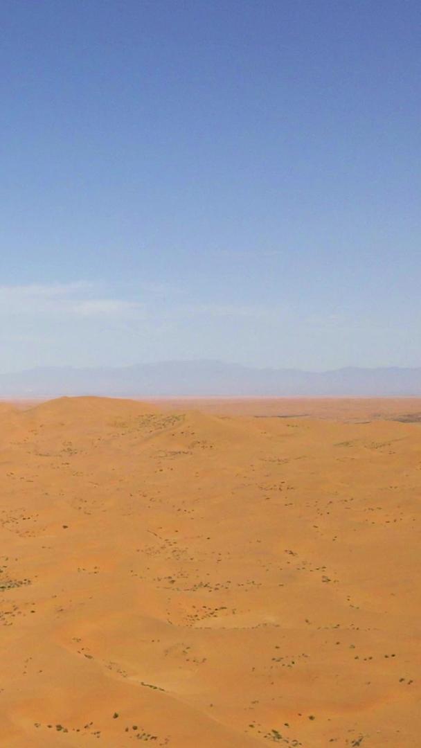 腾格里沙漠航拍视频的预览图