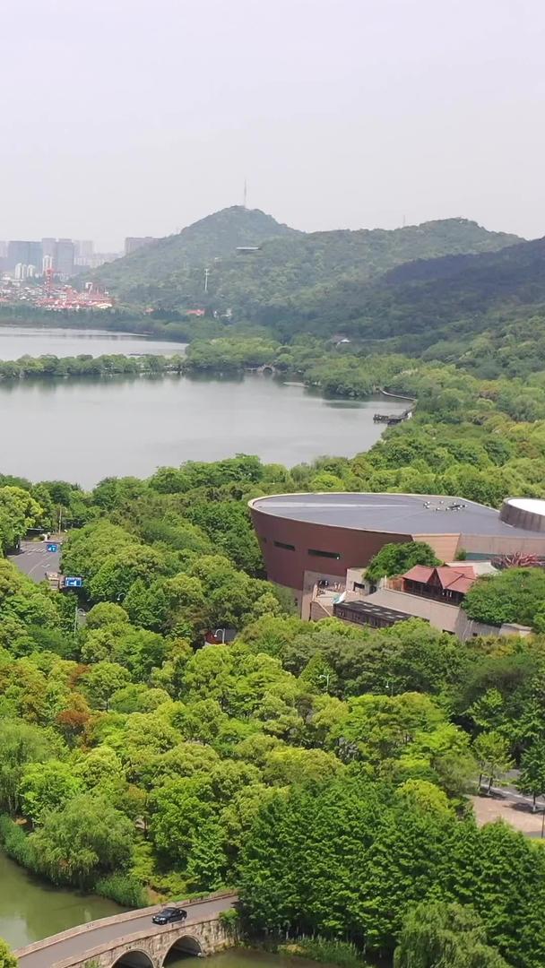 杭州湘湖航拍视频视频的预览图
