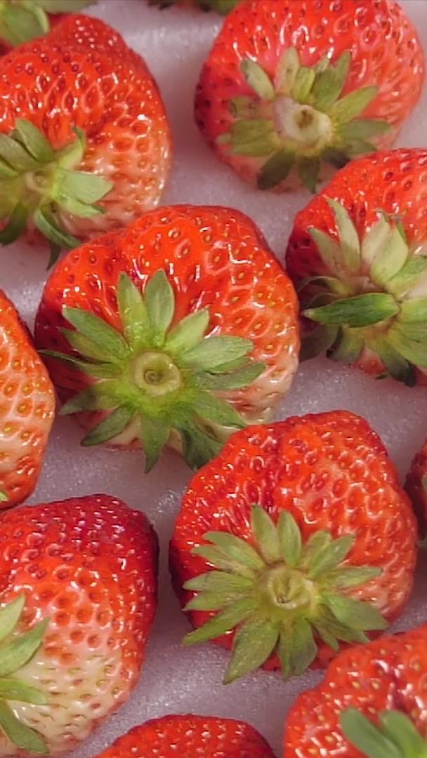大草莓视频的预览图