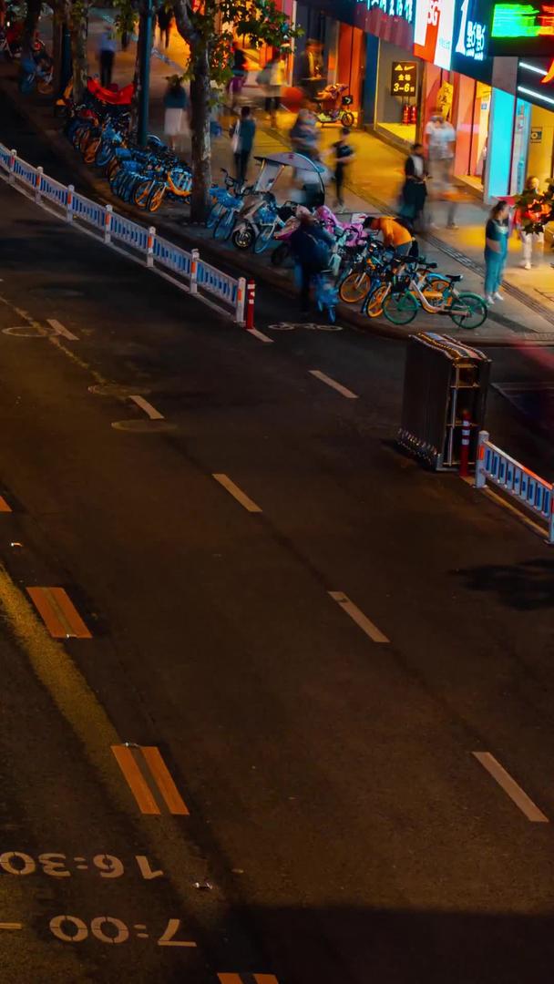 杭州西湖银泰商圈夜间车流延迟视频的预览图