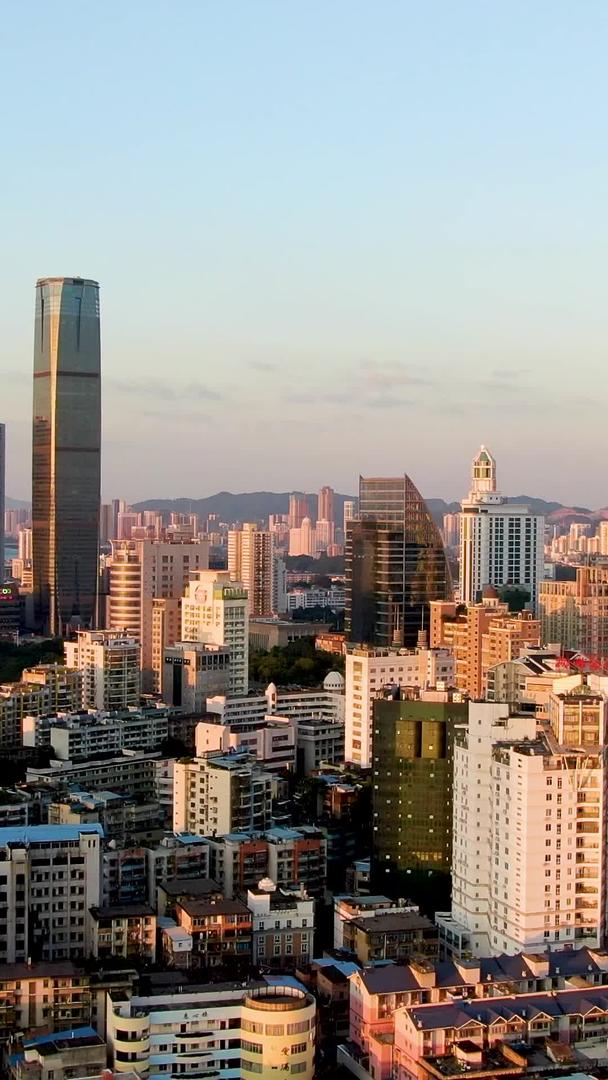 柳州城市高楼航拍视频的预览图
