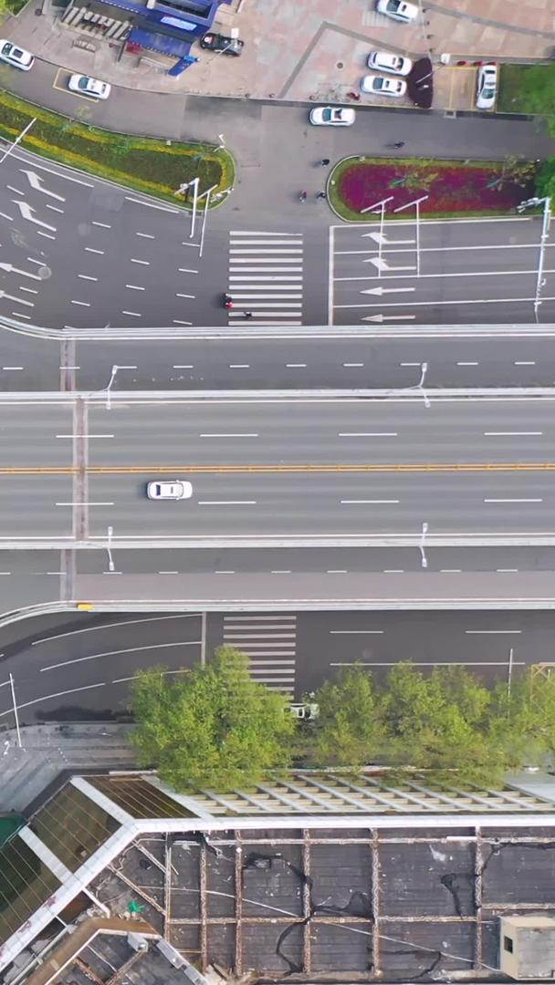 武汉城市立体交通高架桥航拍车流视频的预览图