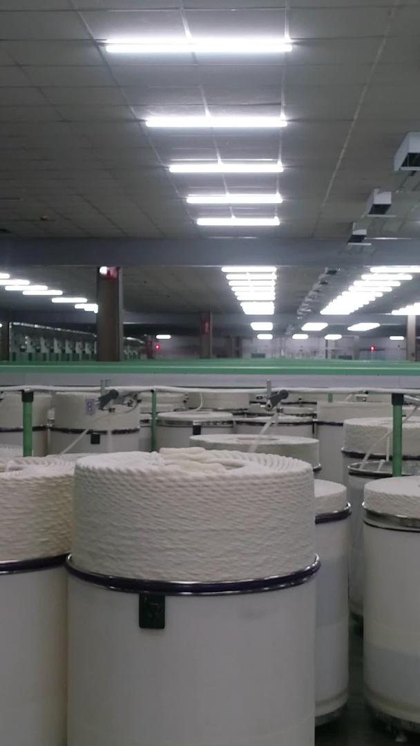新疆长绒棉纺织厂工作航拍视频的预览图