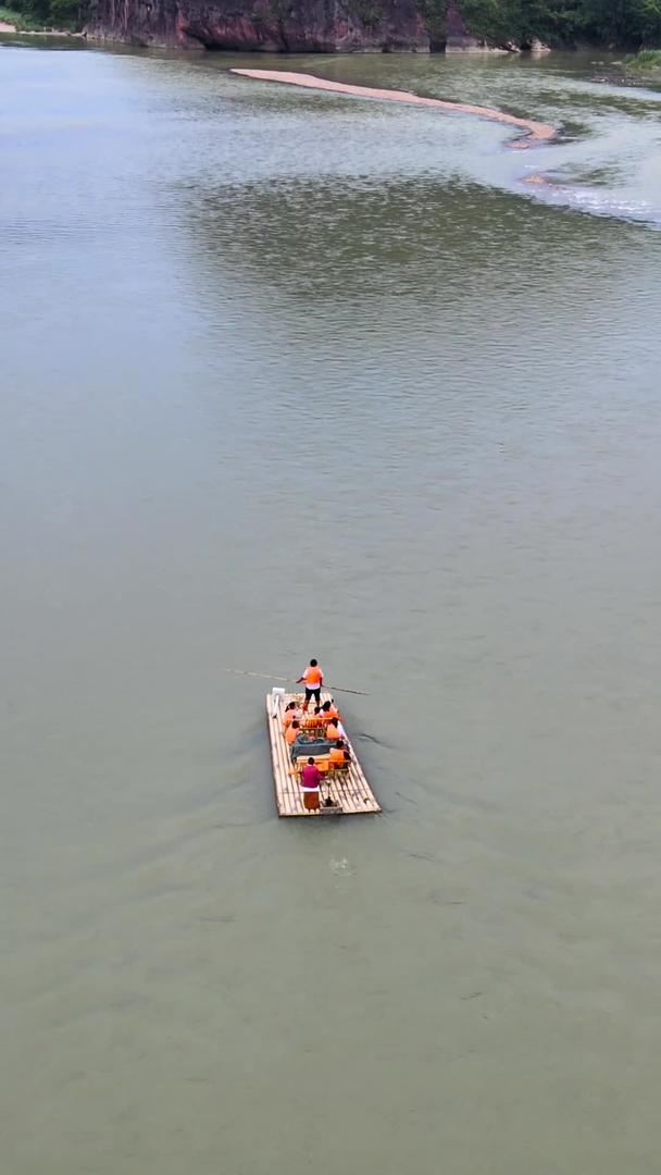 5A景区龙虎山竹筏漂流观光游览航拍集合视频的预览图