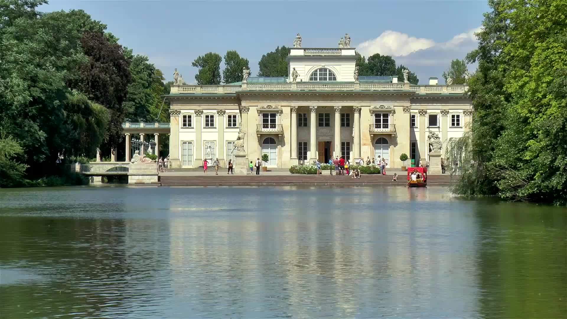 岛上的宫殿视频的预览图