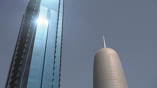 卡塔尔世贸中心和杜哈塔塔视频的预览图