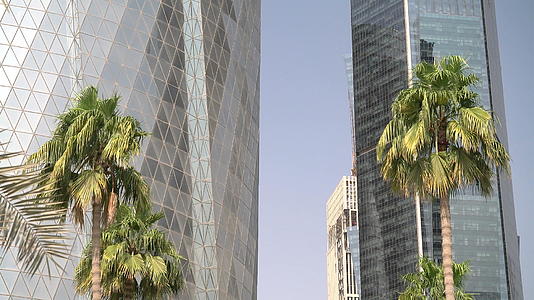 卡塔尔多哈现代摩天大楼视频的预览图