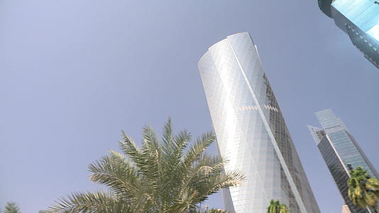 卡塔尔多哈现代摩天大楼视频的预览图