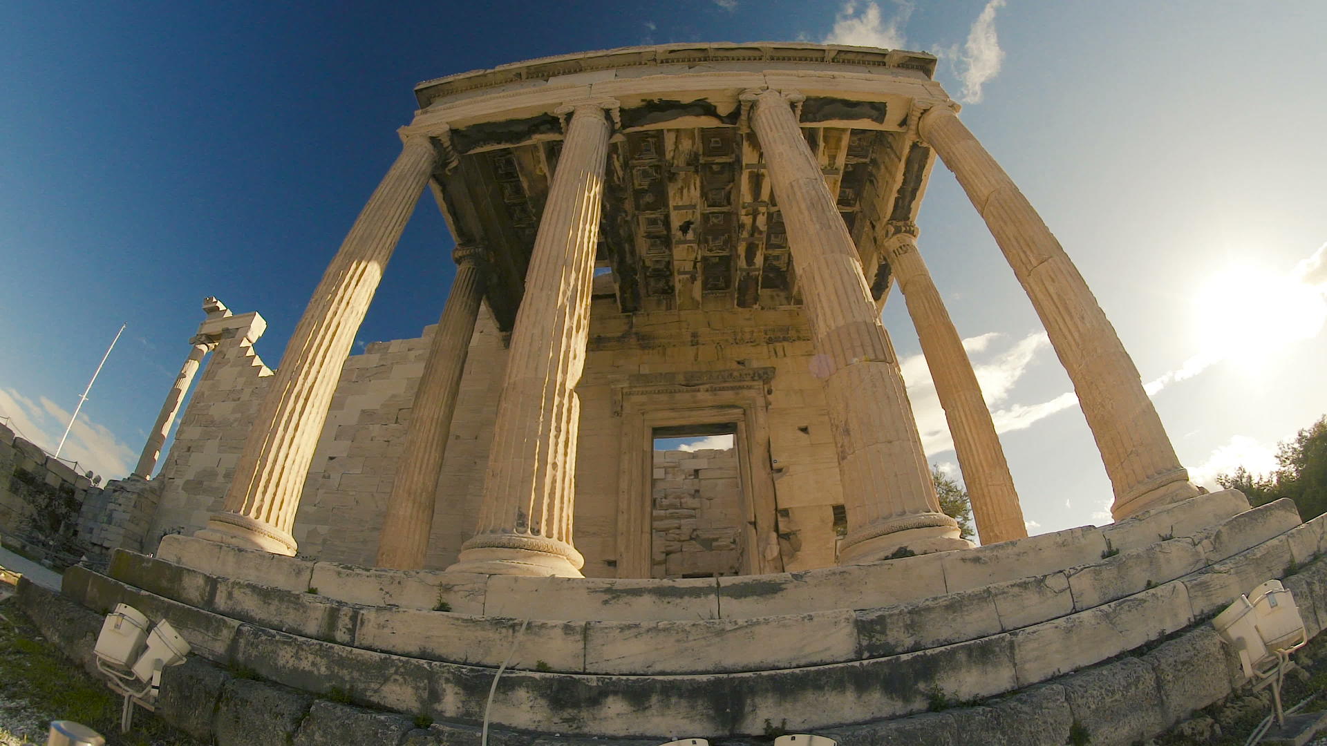 雅典中的光辉美视频的预览图
