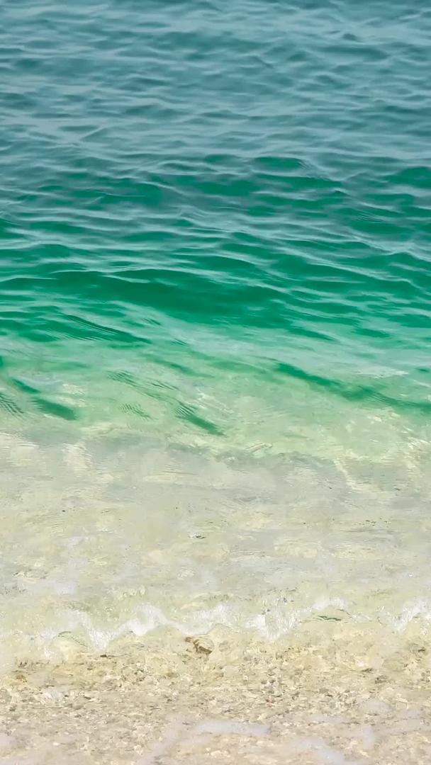 清澈的海水海南三亚蜈支洲岛视频的预览图