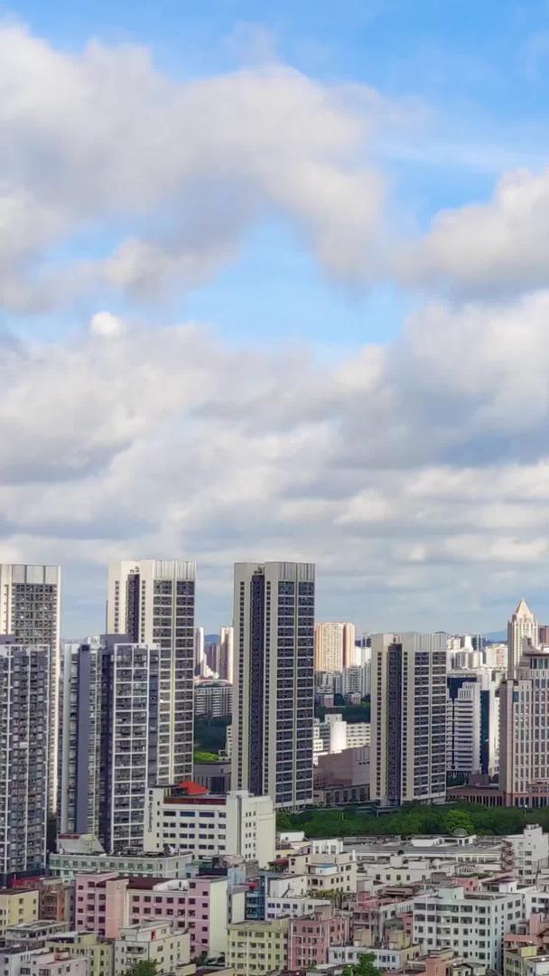 城市高楼延时摄影视频的预览图