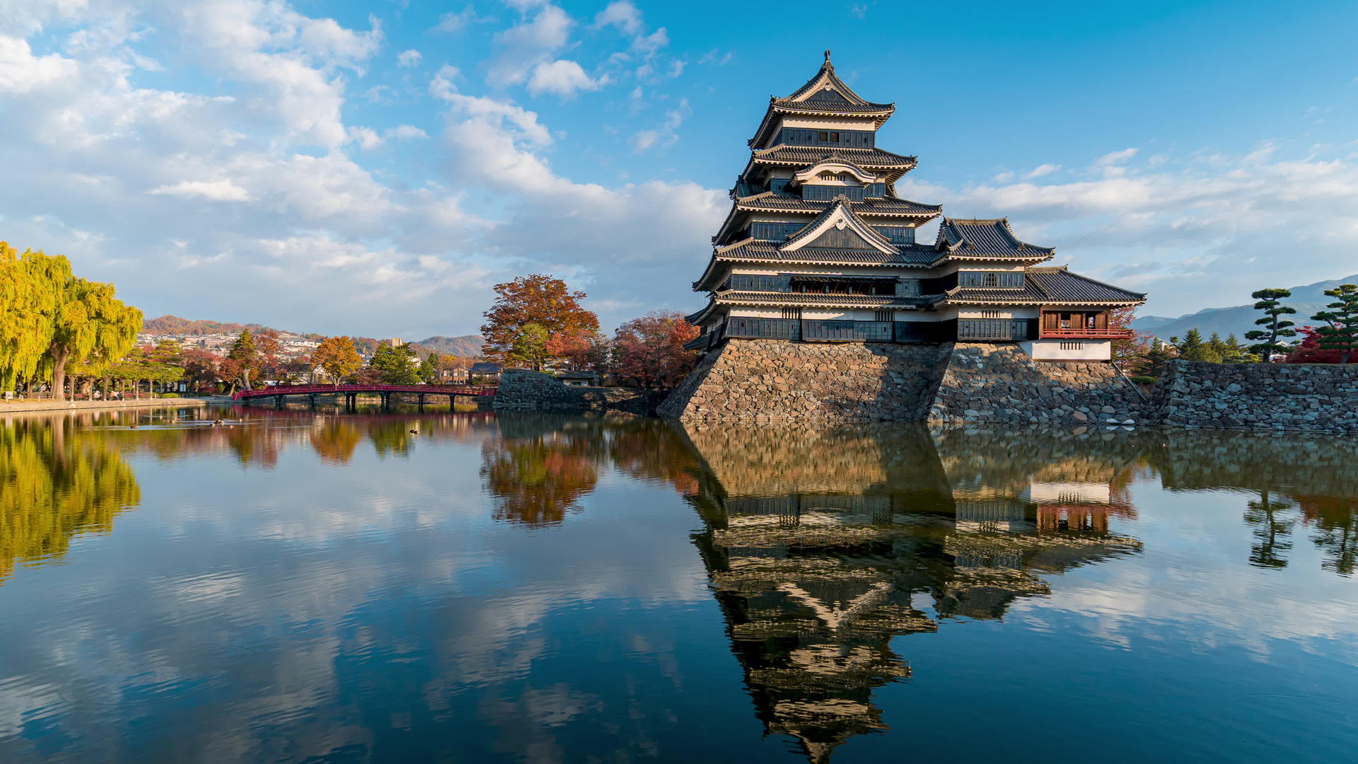 宫本城堡蓝天在日本纳诺加视频的预览图