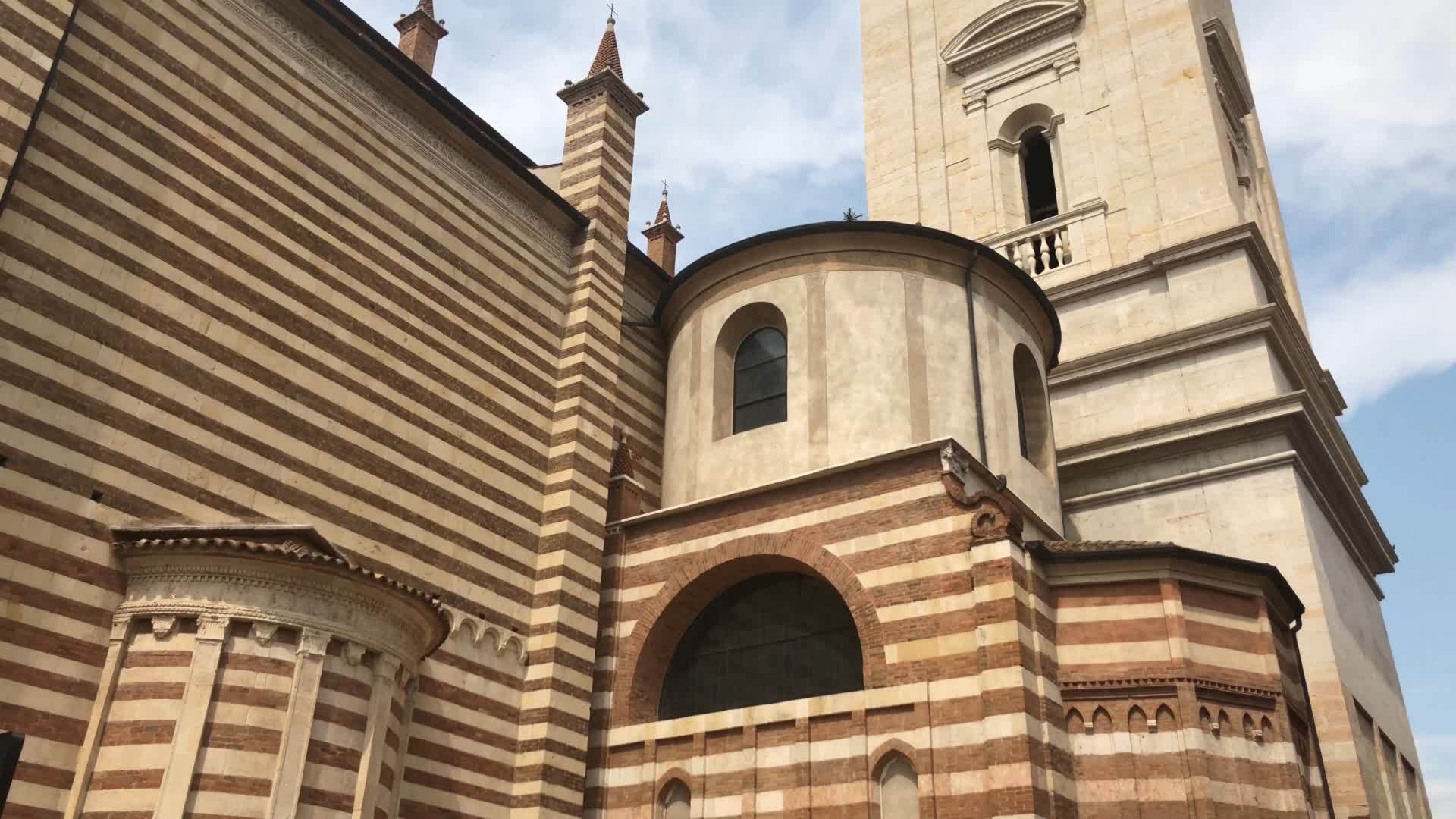 维罗纳大教堂视频的预览图