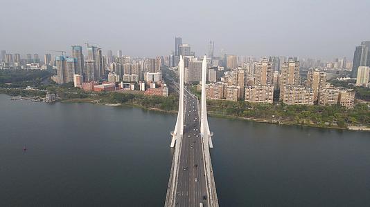 航拍广州惠州跨河大桥城市交通视频的预览图