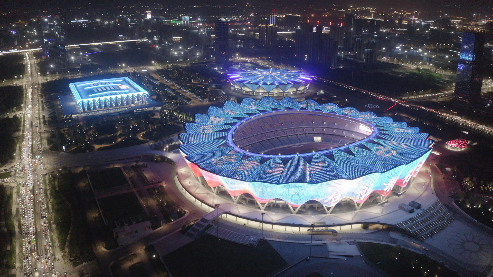 8k十四运奥体中心场馆视频的预览图
