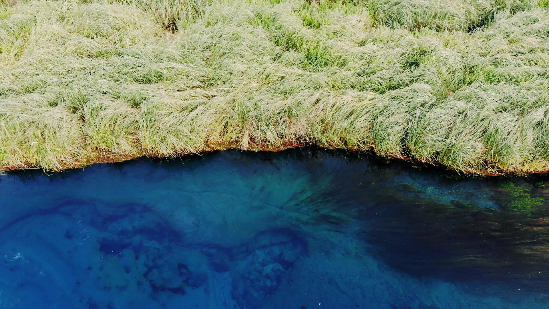 春天的爱琴海河航空视频的预览图