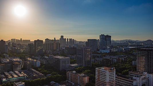 8K高清深圳南山城市黄昏日落延时视频的预览图