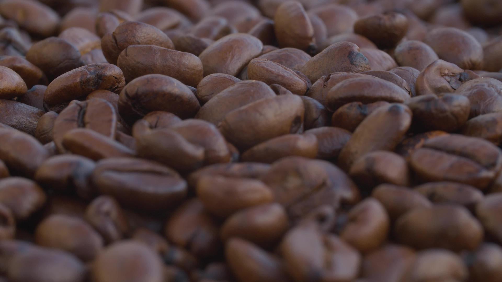 倒咖啡豆视频的预览图