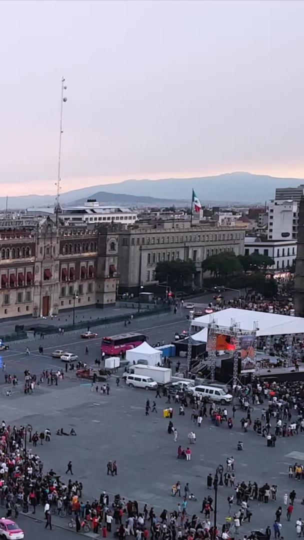 智利广场晚霞航拍视频的预览图