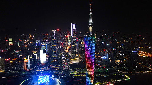 广州塔小蛮腰4K高清航拍美丽灯光夜景视频的预览图