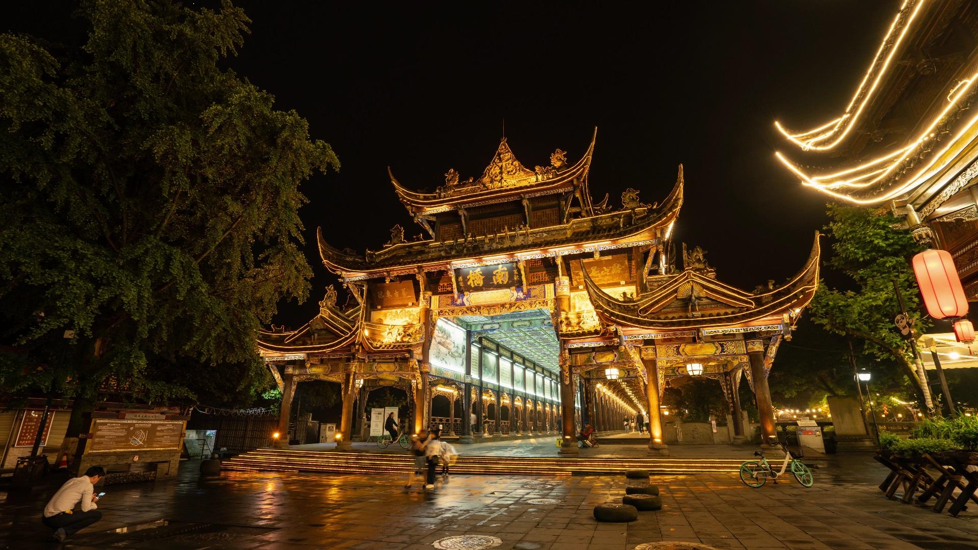 国家级风景名胜区都江堰南桥夜景视频的预览图