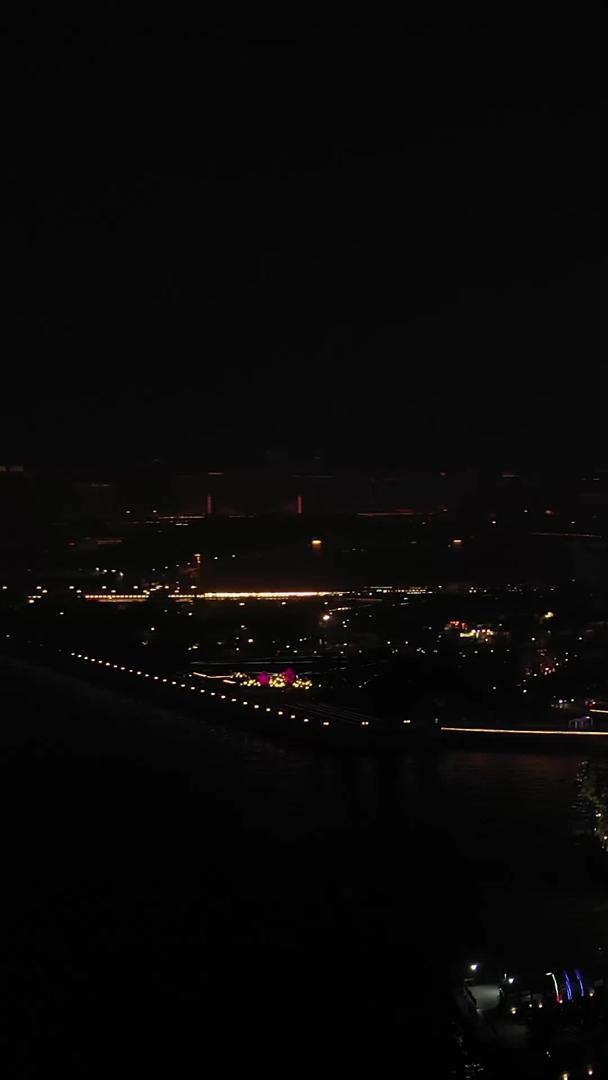 广州夜景剧院视频的预览图