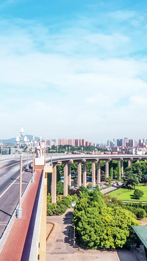 延迟南京长江大桥视频的预览图