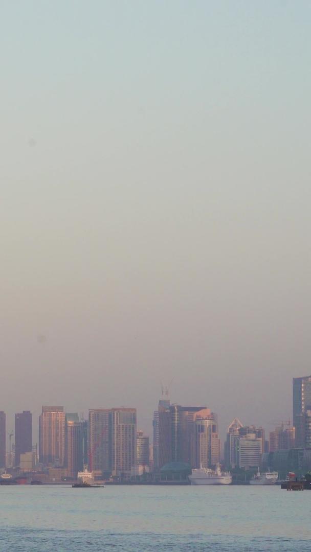 上海滨江陆家嘴城市风景视频的预览图