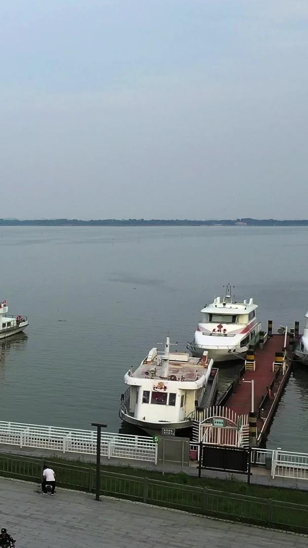 阳澄湖度假村游船码头名胜区视频的预览图