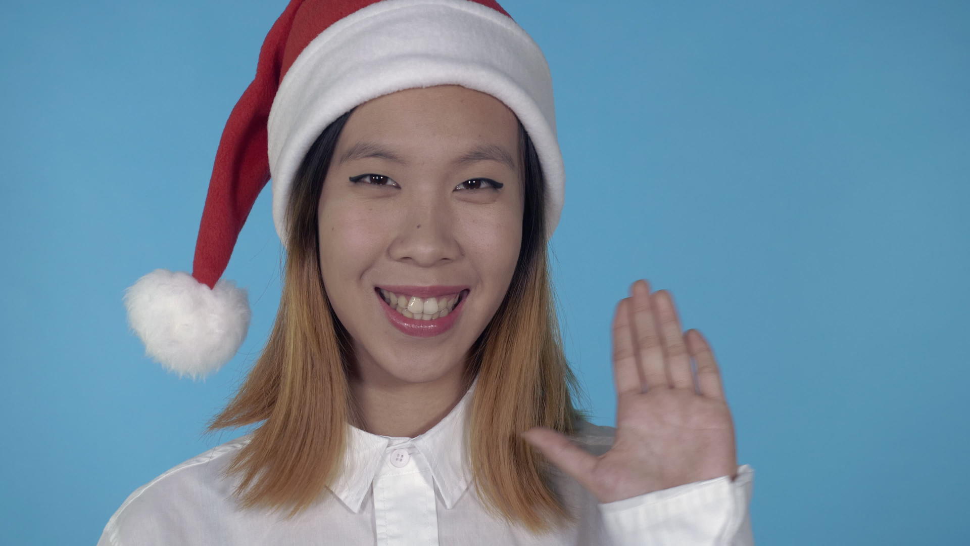 美丽的韩国女孩圣诞快乐视频的预览图