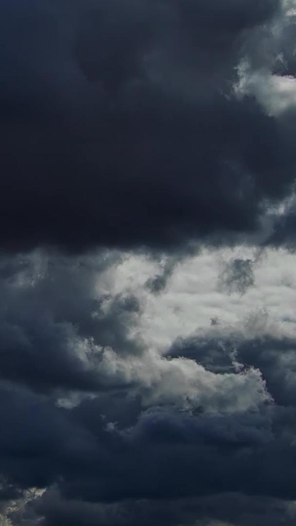 黑云流动视频的预览图