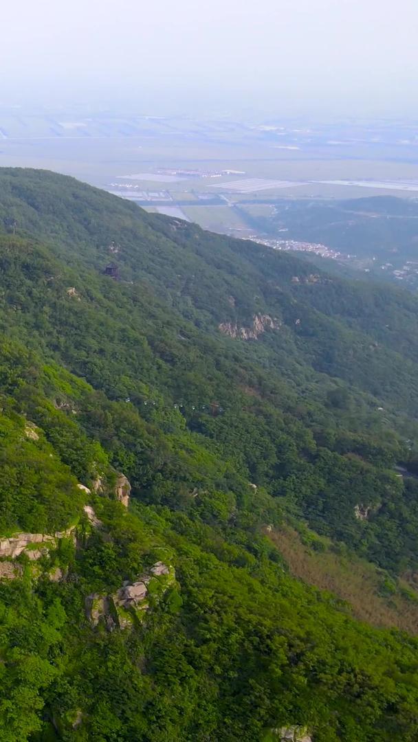 连云港花果山5A景区最高峰和观景台航拍环绕视频的预览图