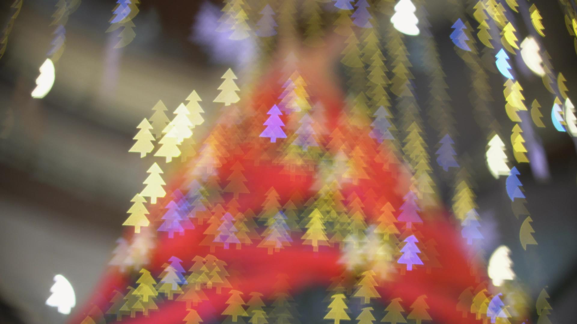 模糊的圣诞树的形状视频的预览图